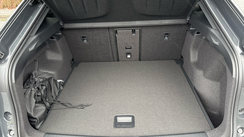 CUPRA Tavascan 210kW V2 77kWh 5dr Auto [Winter Pack] Electric Estate